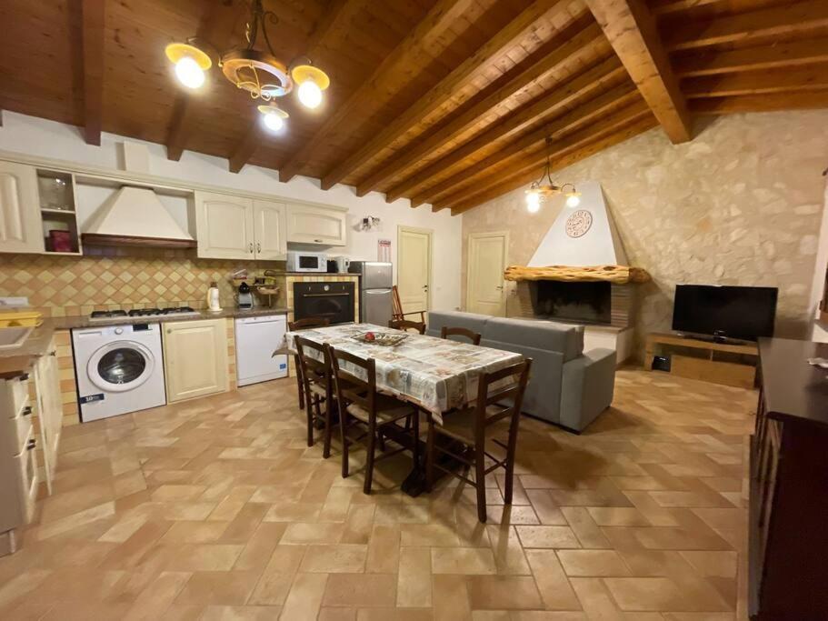 Villa Marci Con Piscina Privata A Nulvi Екстер'єр фото